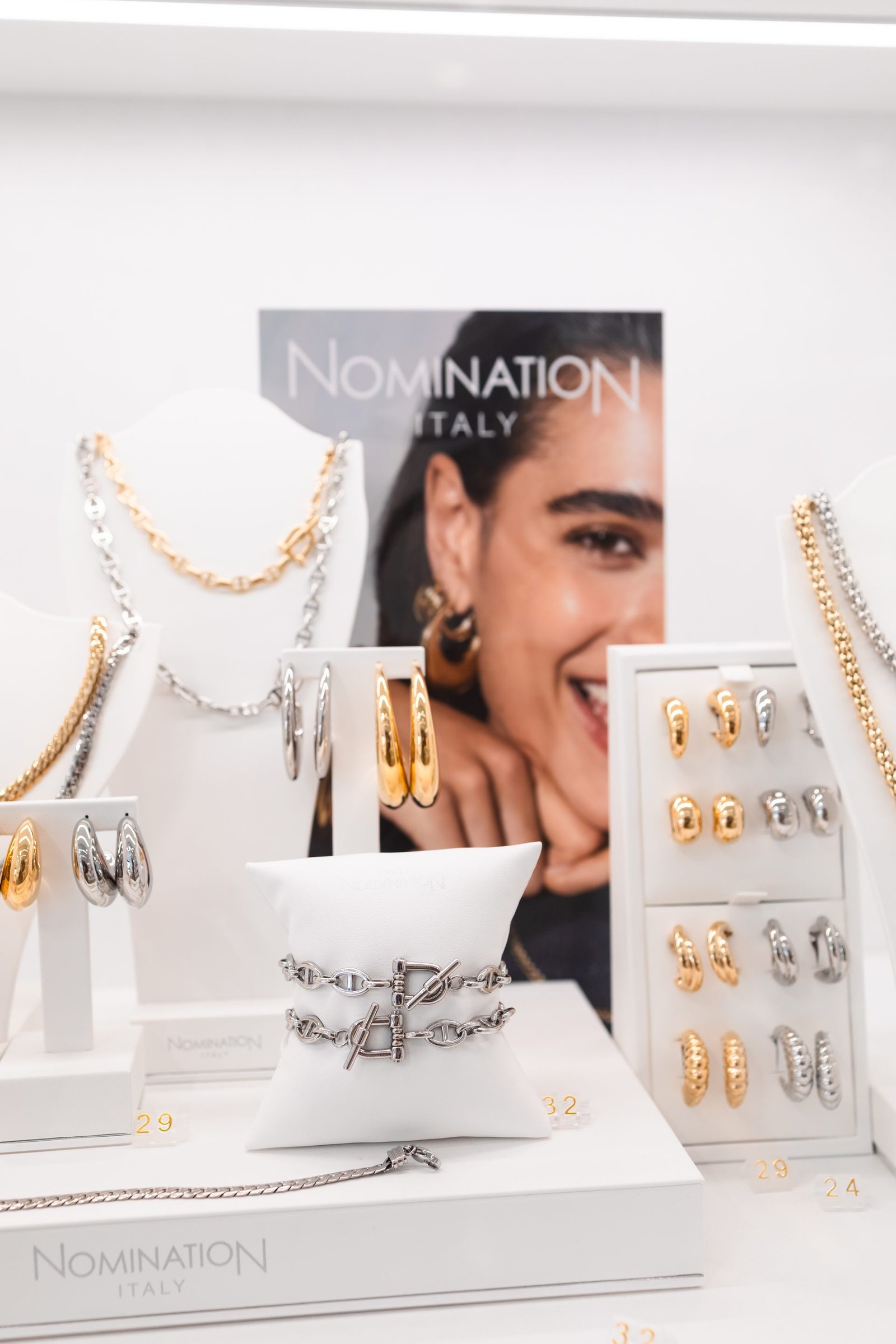 Joyas para bautizo: medallas, pulseras y un recuerdo eterno